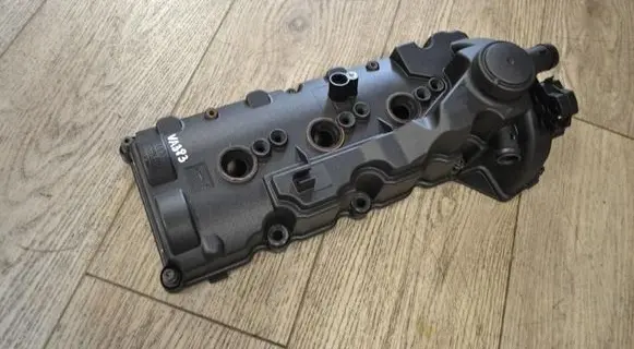Audi Q5 SQ5 Rocker cam cover 059103470AS