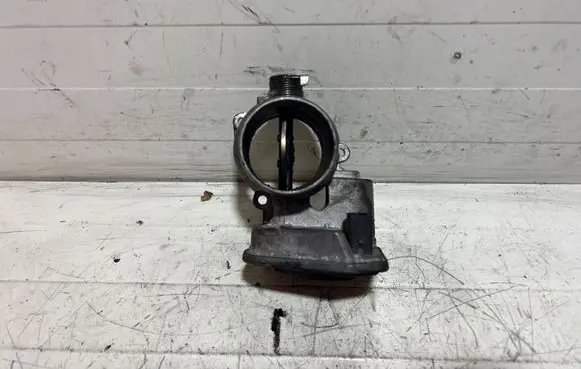 BMW 3 E92 E93 Throttle valve 7804373