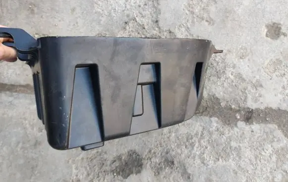 Mercedes-Benz GLE AMG (W166 - C292) Battery box tray A1665400024 18567321 WPT50925