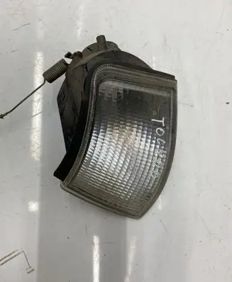 Seat Toledo I (1L) Front indicator light