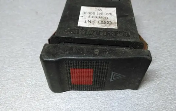 Audi A6 S6 C4 4A Hazard light switch 4A0941509A
