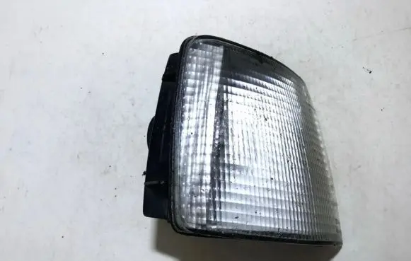Volkswagen PASSAT B3 Front indicator light