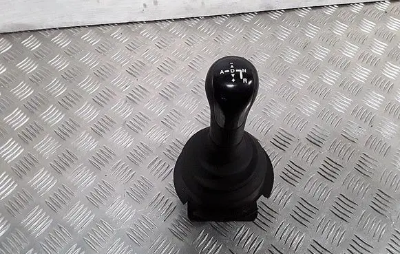 Ford Fiesta Gear shifter/selector 2s6r7c453cb
