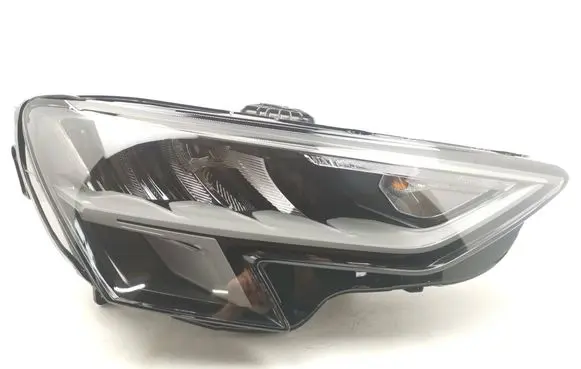 Audi A3 8Y Headlight/headlamp 8Y0941012A