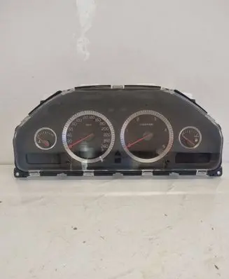 Volvo XC70 Speedometer (instrument cluster) 30728791 8602026 69594780T