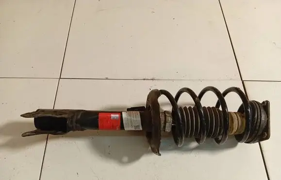 Mercedes-Benz B W245 Front shock absorber/damper 