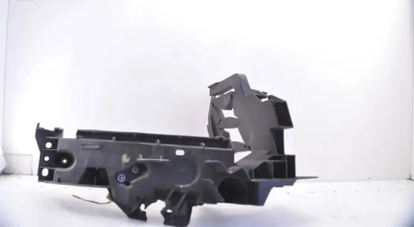 Audi Q5 SQ5 8R Headlight/headlamp mounting bracket 8R0805608