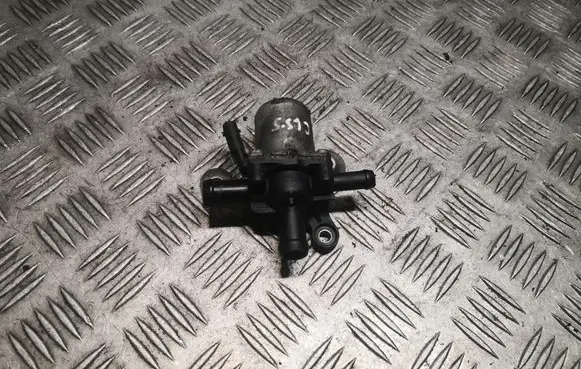 Mercedes-Benz CLS C219 Coolant heater control valve A2722000131 2722000131