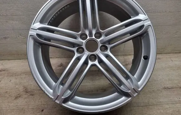 Audi Q5 SQ5 8R R20 alloy rim 8R0601025BG 8R0601025BJ