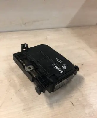 Peugeot 407 Fuse module 9656086080