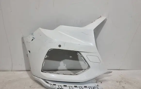 Audi Q3 F3 Front bumper corner part panel trim 