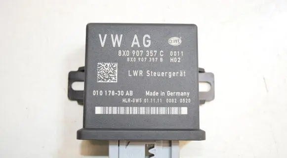 Audi Q7 4L Light module LCM 8X0907357C 8X0907357B