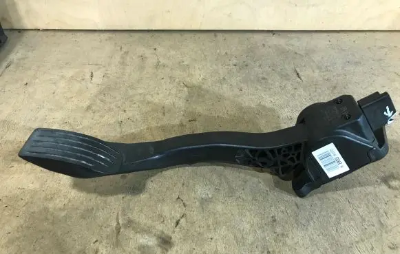Citroen C4 I Accelerator throttle pedal 9671434080 0280755162