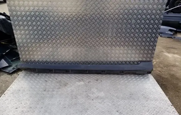 Volkswagen PASSAT B8 Sill 3G0853857 3G0853945
