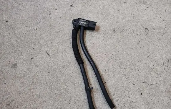 Volvo S90, V90 Exhaust gas pressure sensor 31370160