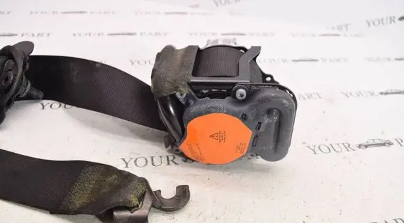 BMW X3 F25 Front seatbelt 7258436