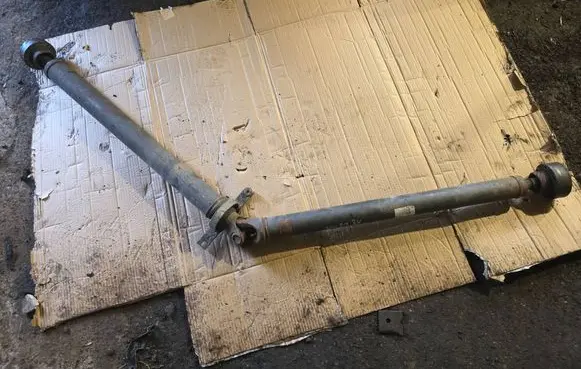 Drive shaft (set)