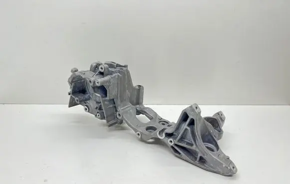 Volkswagen Golf VIII A/C compressor mount bracket 05L903141 05L903141D 05L903143