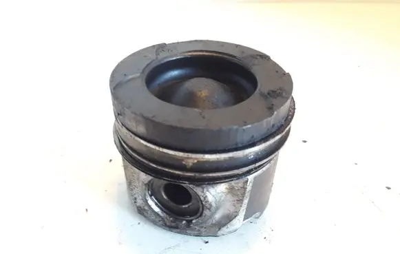 Toyota Avensis T250 Piston 86L78