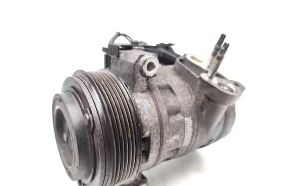 Jeep Grand Cherokee (WK) Air conditioning (A/C) compressor (pump) 506211-9421