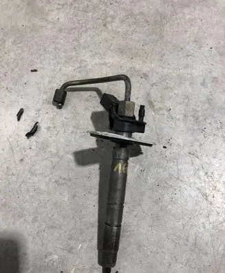 Audi A6 S6 C6 4F Fuel injector 059130277AB