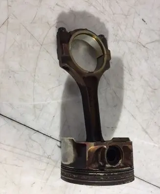 Volvo XC90 Piston with connecting rod K0F00C