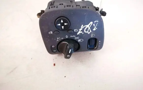 Mercedes-Benz C W203 Light switch a2035450604