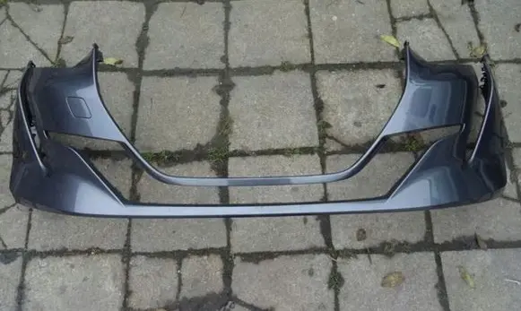 Peugeot 208 Front bumper 6139637