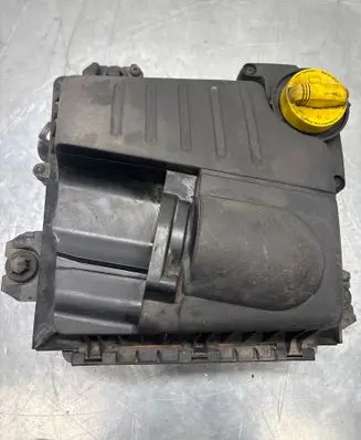 Renault Trafic II (X83) Air filter box 8200760899 93861383