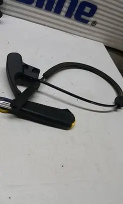 Audi A3 S3 A3 Sportback 8P Engine bonnet (hood) release handle 8P0823535C 1h1823533