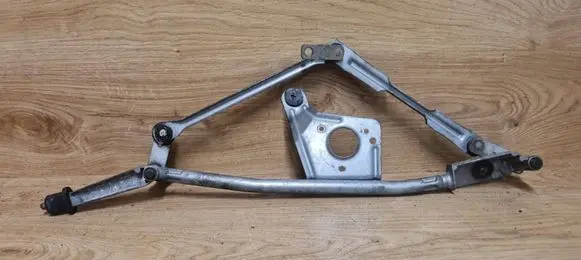 Volvo V70 Front wiper linkage 8648345