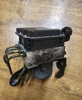 BMW X5 E53 ABS Pump