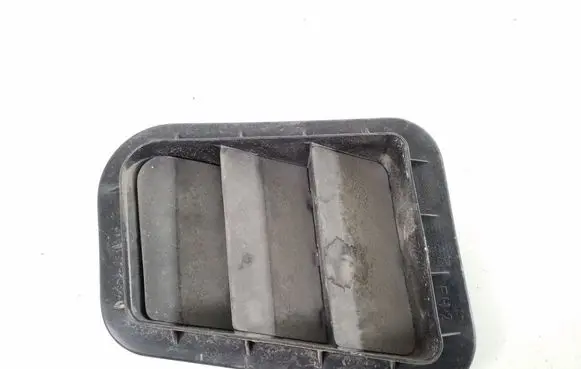 Hyundai Kona I Fender grill 975102F200