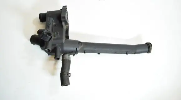 Audi A2 Engine coolant pipe/hose 032121065D 032121111