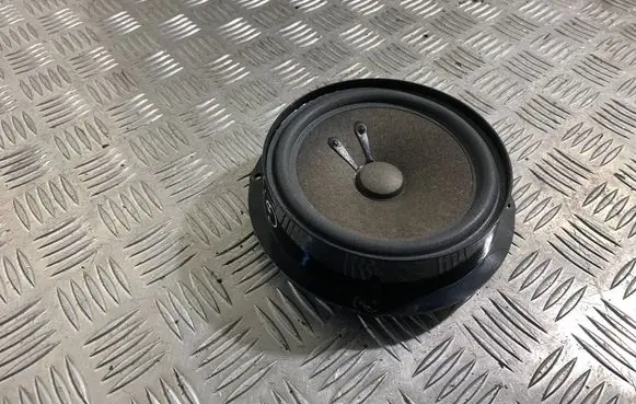 Skoda Octavia Mk2 (1Z) Rear door speaker 1Z0035411C