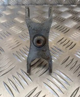 Fuel Injector clamp holder