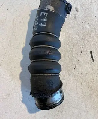 BMW 1 E81 E87 Intercooler hose/pipe 7797480