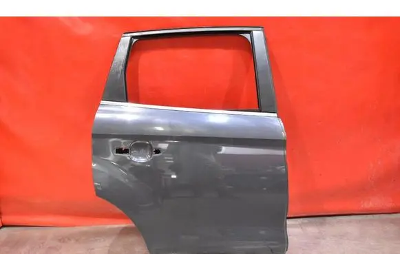 Ford Kuga I Rear door