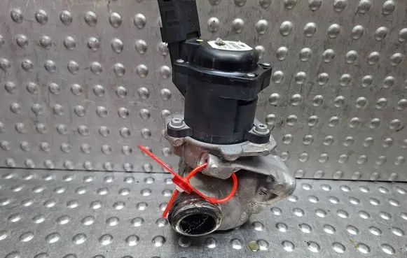 Citroen Berlingo EGR valve S27624170 9658203780