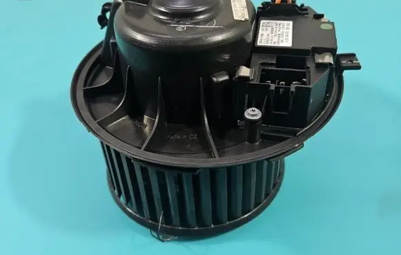 Volkswagen PASSAT B7 Heater fan/blower 3C1820015T IMPRK1598090