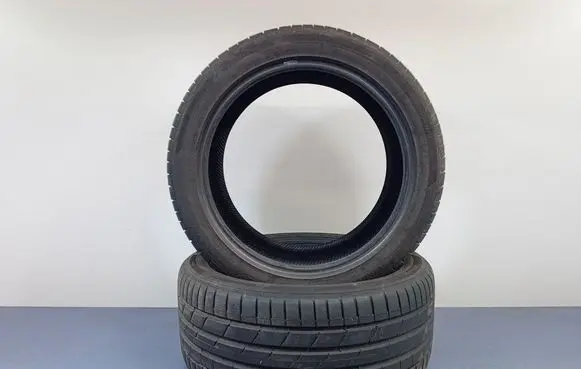 BMW 7 G11 G12 R17 summer tire 8808563507217