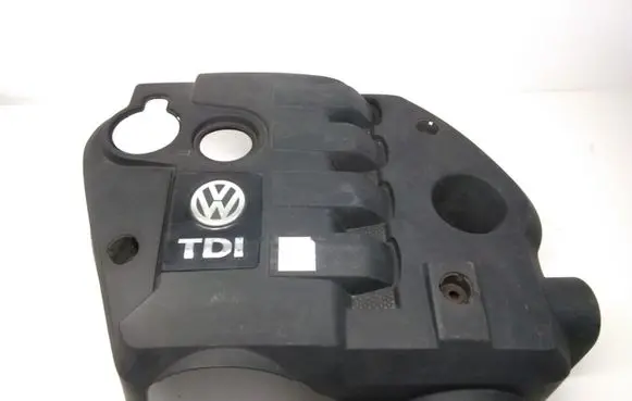 Volkswagen PASSAT B5 Engine cover (trim) 038103925 038103925EN