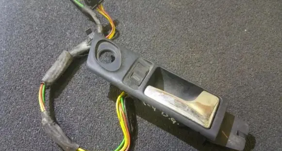 Audi A6 S6 C4 4A Rear door interior handle 4a0839020a