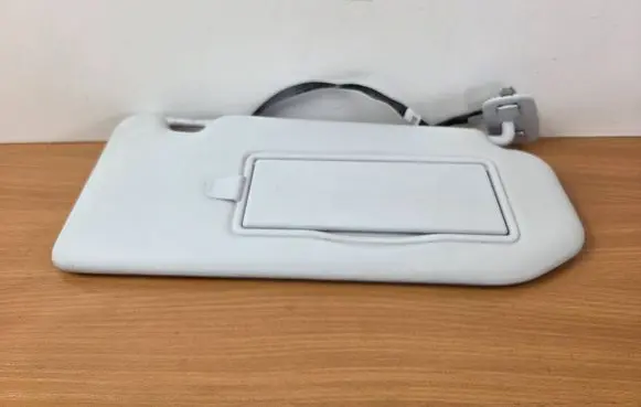 Peugeot 308 Sun visor