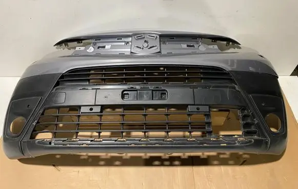 Toyota Proace Front bumper 9811847477 1591340X