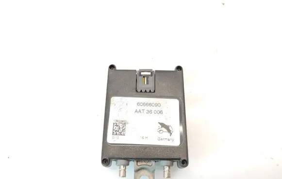 Lancia Thesis Aerial antenna amplifier 60666090