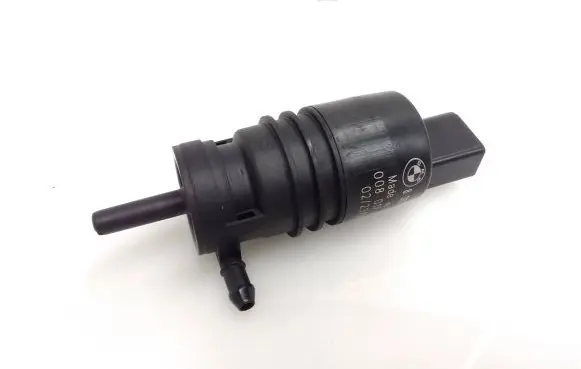 BMW X5 E53 Windscreen/windshield washer pump 8362154