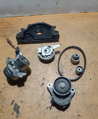 Skoda Octavia Mk3 (5E) Water pump 010234801RT