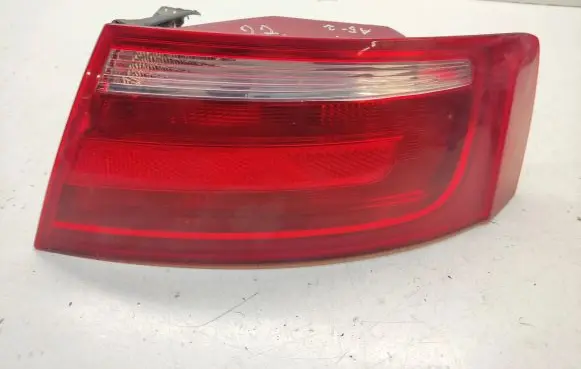 Audi A5 8T 8F Rear/tail lights 8T0945096