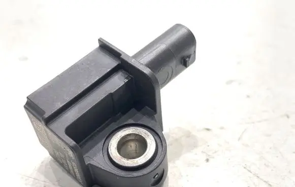 Skoda Superb B8 (3V) Airbag deployment crash/impact sensor 5Q0959651B